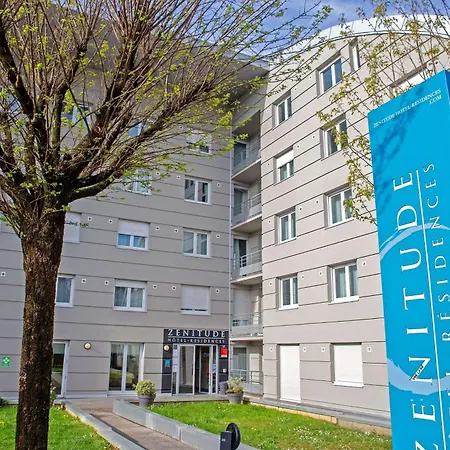 Zenitude Hôtel-résidences La 3*
