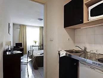 Comfort La 3* Безансон